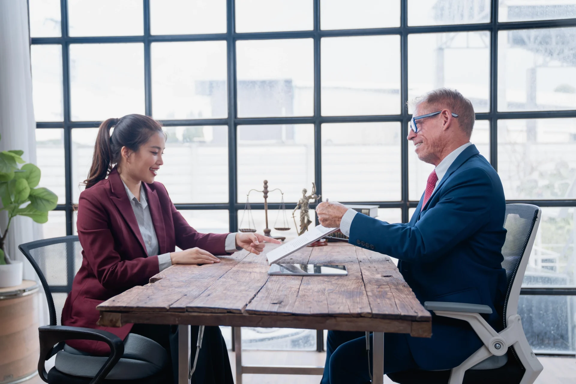 How much do good personal injury attorneys cost in different billing structures