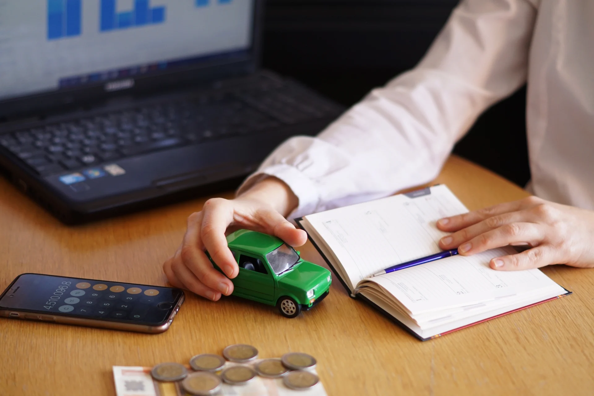 How to Get More Money From a Car Accident Settlement infographic by Empower Injury Law