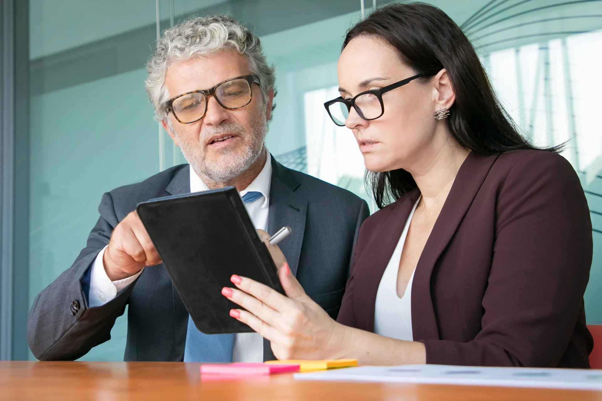 Client meeting with dog bite lawyer in Lawrence KS