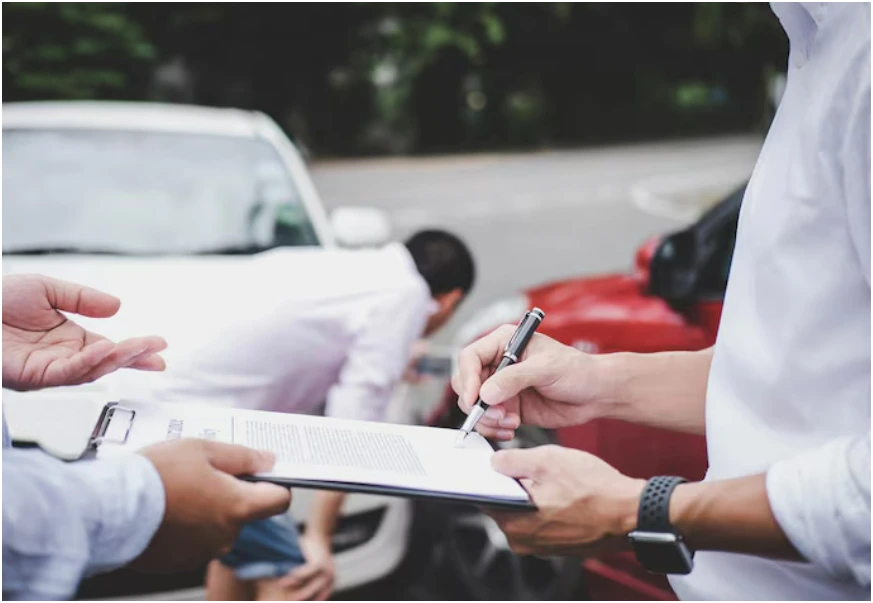Friendly Advice on What to Do After a Minor Car Accident